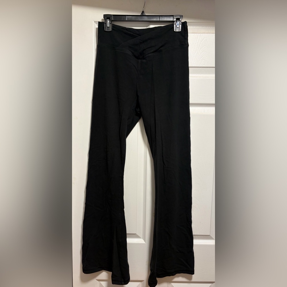 Pink/VS Flared Yoga Pants